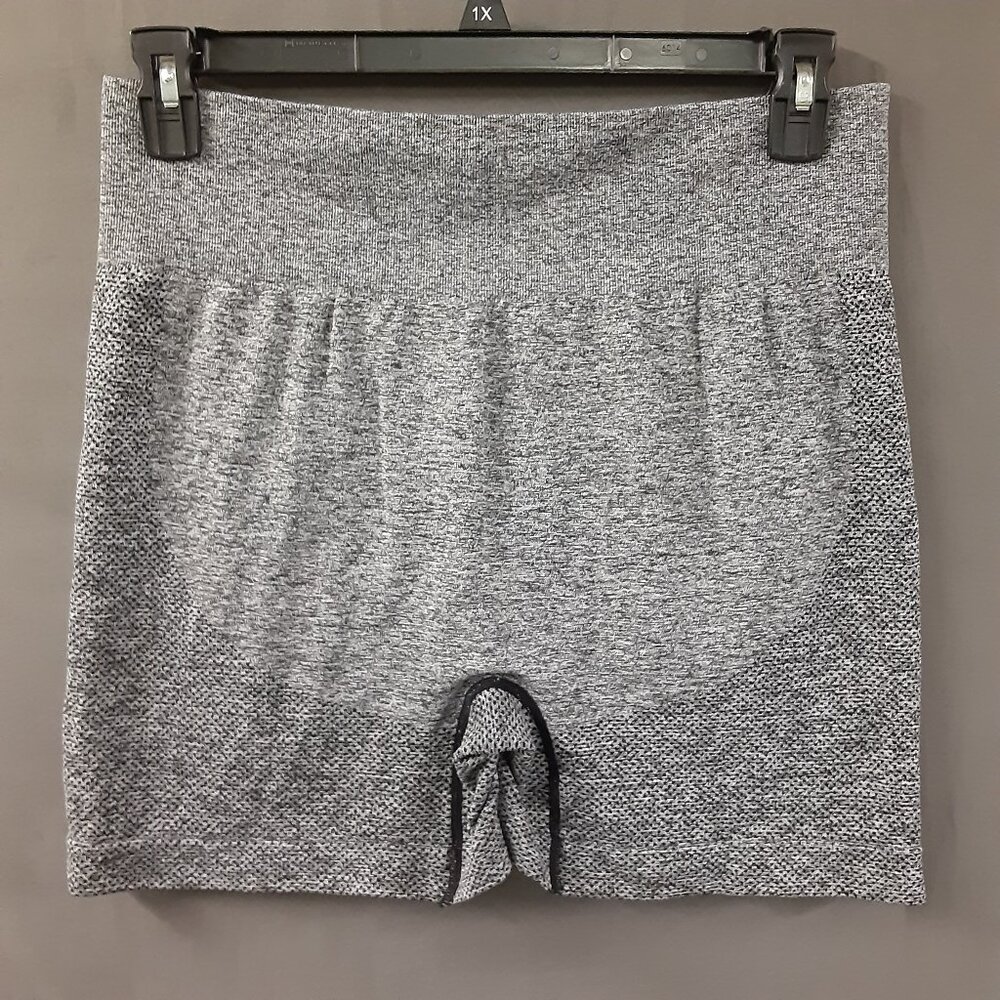 Woman's Shorts Size 3XL Pullon Shapewear Gray Athletic Easy- Ships FAST
